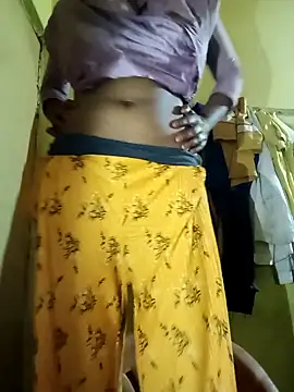 Snapshot of Jaya_Iyer chatting on 09-27-25, 07:13 Jaya Iyer online show from 09-27-25, 07:13