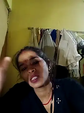 Snapshot of Jaya_Iyer chatting on 09-29-25, 02:55 Jaya Iyer online show from 09-29-25, 02:55