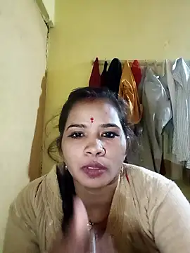Snapshot of Jaya_Iyer chatting on 01-12-26, 01:38 Jaya Iyer online show from 01-12-26, 01:38