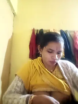 Snapshot of Jaya_Iyer chatting on 02-04-26, 02:23 Jaya Iyer online show from 02-04-26, 02:23