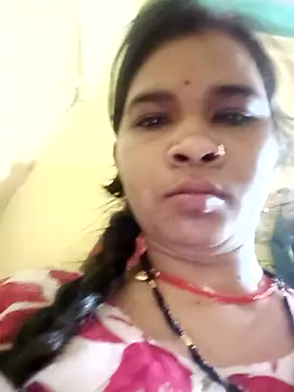 Snapshot of Jaya_Iyer chatting on 03-10-26, 01:10 Jaya Iyer online show from 03-10-26, 01:10