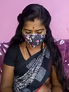 Snapshot of tamilammukuttyy chatting on 05-14-26, 03:57 tamilammukuttyy online show from 05-14-26, 03:57