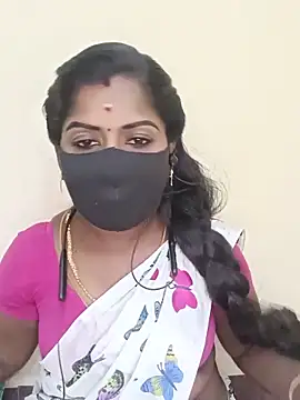 Snapshot of tamilammukuttyy chatting on 06-15-26, 01:13 tamilammukuttyy online show from 06-15-26, 01:13