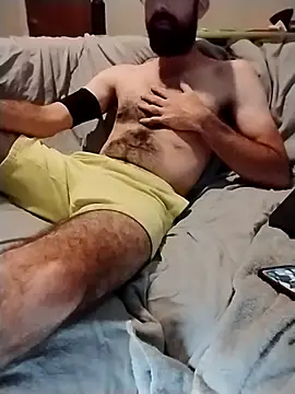 Snapshot of beauthomas chatting on 10-16-25, 03:51 beauthomas online show from 10-16-25, 03:51