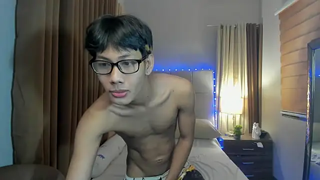 Snapshot of fucking_hot2 chatting on 09-18-25, 06:04 fucking hot2 online show from 09-18-25, 06:04