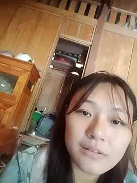 Snapshot of mai-xinh chatting on 09-23-25, 05:21 mai-xinh online show from 09-23-25, 05:21