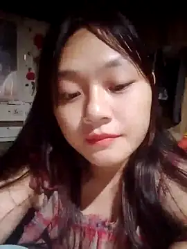 Snapshot of mai-xinh chatting on 09-28-25, 12:32 mai-xinh online show from 09-28-25, 12:32