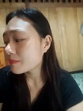 Snapshot of mai-xinh chatting on 09-30-25, 02:49 mai-xinh online show from 09-30-25, 02:49