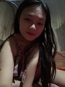 Snapshot of mai-xinh chatting on 10-19-25, 12:50 mai-xinh online show from 10-19-25, 12:50