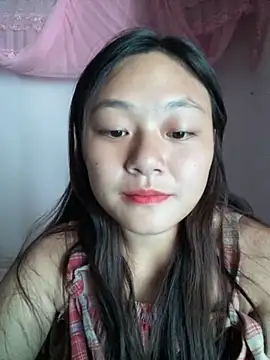 Snapshot of mai-xinh chatting on 10-20-25, 07:42 mai-xinh online show from 10-20-25, 07:42