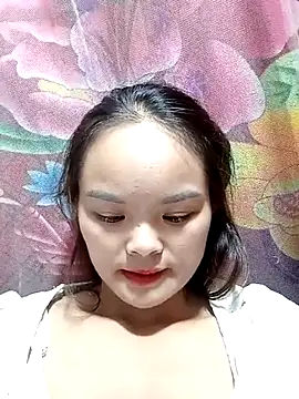 xinhxinhcute online show from 10-06-25, 02:14