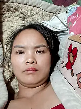 xinhxinhcute online show from 10-28-25, 09:57