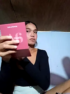 Snapshot of asiancum1212 chatting on 09-12-25, 03:17 asiancum1212 online show from 09-12-25, 03:17