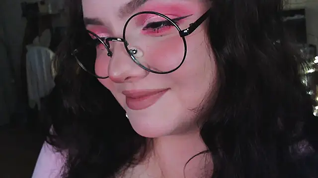 EmillyBones online show from 09-19-25, 07:14