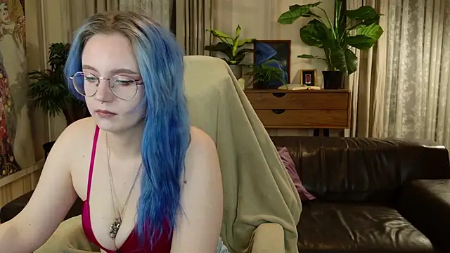 Snapshot of EtherealElysium chatting on 09-17-25, 08:43 EtherealElysium online show from 09-17-25, 08:43