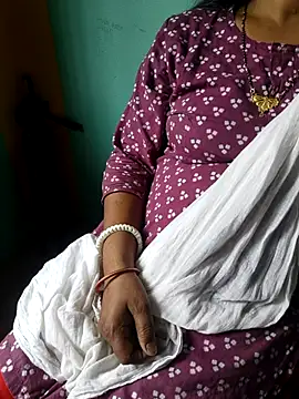 desi boudi87 online show from 04-27-26, 06:00