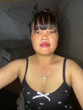 Snapshot of delwyn- chatting on 09-16-25, 02:45 delwyn- online show from 09-16-25, 02:45