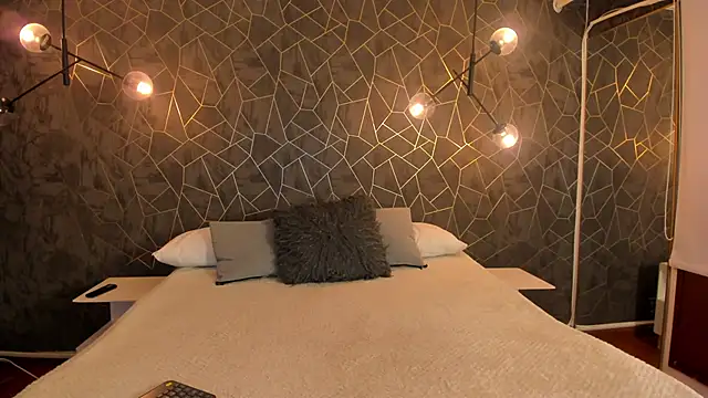 jazlin angels online show from 10-09-25, 06:44