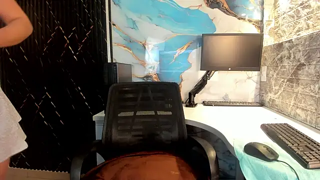 Zairaa Fox online show from 12-02-25, 07:31