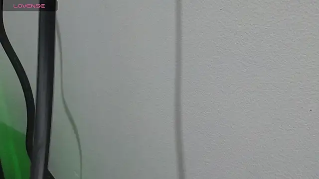 Amy monroee online show from 09-27-25, 10:04