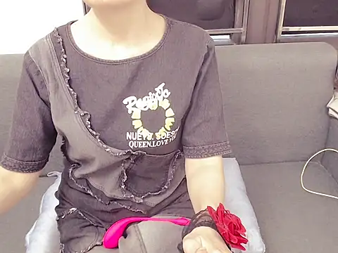 Snapshot of Funnygirl_9x chatting on 03-12-26, 01:45 Funnygirl 9x online show from 03-12-26, 01:45