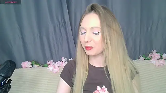 Snapshot of BabbbyFoxxx chatting on 11-29-25, 02:58 BabbbyFoxxx online show from 11-29-25, 02:58