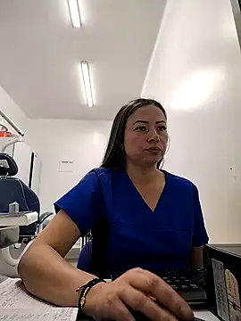 Madisson-04  online show from 09-30-25, 07:52