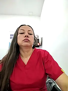 Madisson-04  online show from 11-05-25, 08:31