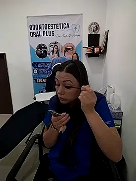 Madisson-04  online show from 11-13-25, 06:29