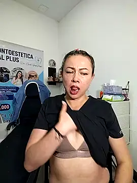 Madisson-04  online show from 11-28-25, 12:08