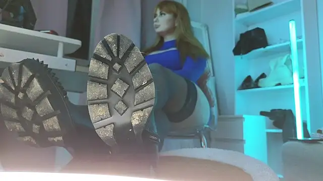 CruelSiren online show from 12-04-25, 08:17