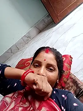 Snapshot of Sharma_pooja chatting on 09-20-25, 05:19 Sharma pooja online show from 09-20-25, 05:19