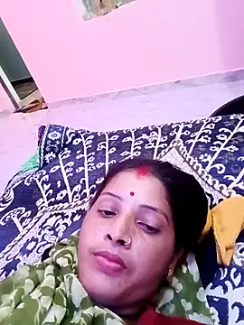 Snapshot of Sharma_pooja chatting on 10-02-25, 04:47 Sharma pooja online show from 10-02-25, 04:47