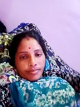 Snapshot of Sharma_pooja chatting on 10-07-25, 05:37 Sharma pooja online show from 10-07-25, 05:37