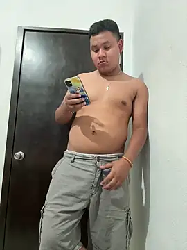 Snapshot of Danimiles chatting on 03-04-26, 05:13 Danimiles online show from 03-04-26, 05:13