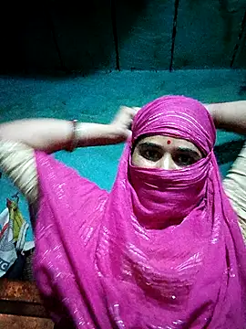 Snapshot of Mis_sonam chatting on 09-25-25, 02:10 Mis sonam online show from 09-25-25, 02:10