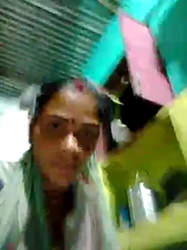 Snapshot of H_seema chatting on 10-31-25, 12:50 H seema online show from 10-31-25, 12:50