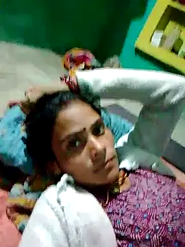 Snapshot of H_seema chatting on 02-08-26, 01:47 H seema online show from 02-08-26, 01:47