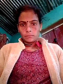 Snapshot of H_seema chatting on 02-17-26, 01:46 H seema online show from 02-17-26, 01:46