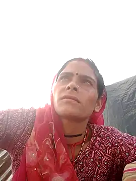 Snapshot of H_seema chatting on 04-09-26, 11:15 H seema online show from 04-09-26, 11:15