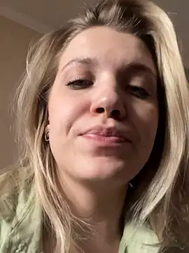 AlisaMyers online show from 06-06-26, 01:27