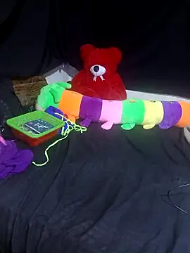 BunnyBloom25 online show from 04-19-26, 10:58