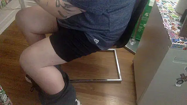 edger4lif3 online show from 11-04-25, 08:19