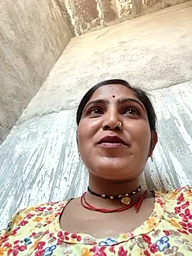 LUCKY cut online show from 04-13-26, 04:29