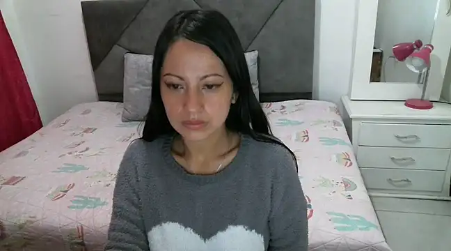 Snapshot of Taylormegan chatting on 02-17-25, 02:15 Taylormegan online show from 02-17-25, 02:15