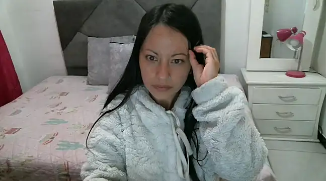 Snapshot of Taylormegan chatting on 03-17-25, 09:02 Taylormegan online show from 03-17-25, 09:02