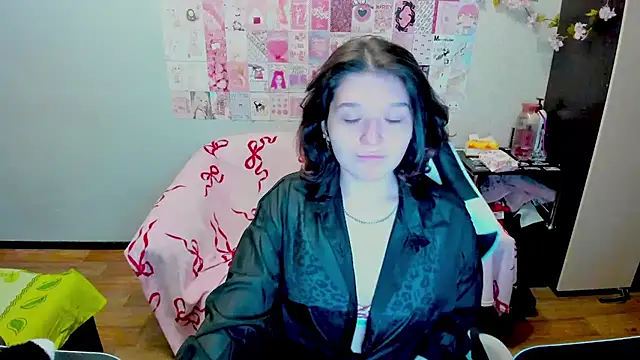 Acid Kate online show from 10-04-25, 12:41