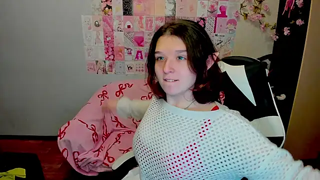 Acid Kate online show from 10-13-25, 01:05