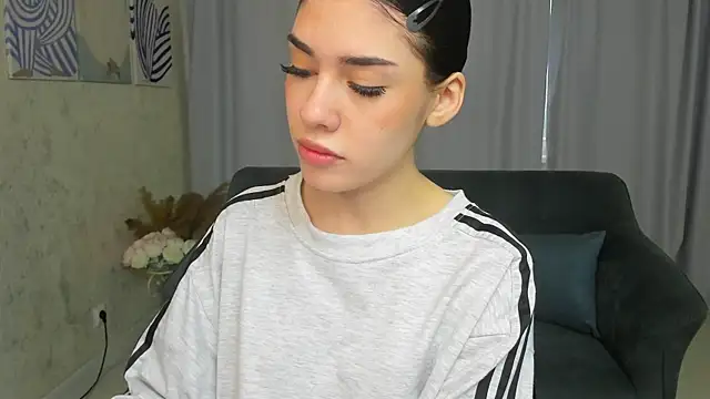 AlicieCarroll online show from 09-25-25, 02:04