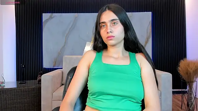 sofiapalacioss online show from 10-20-25, 06:41